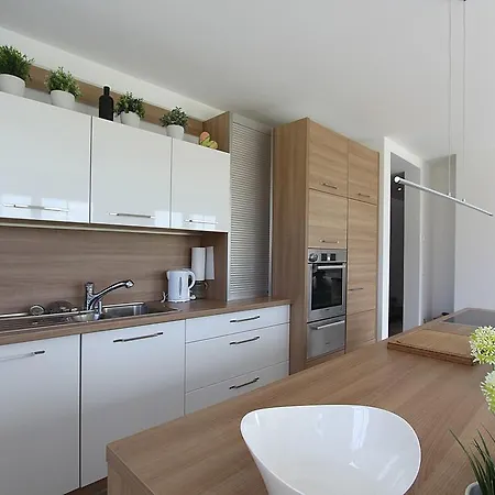 Holiday home Ferienhaus Monblick - Rugen Dranske